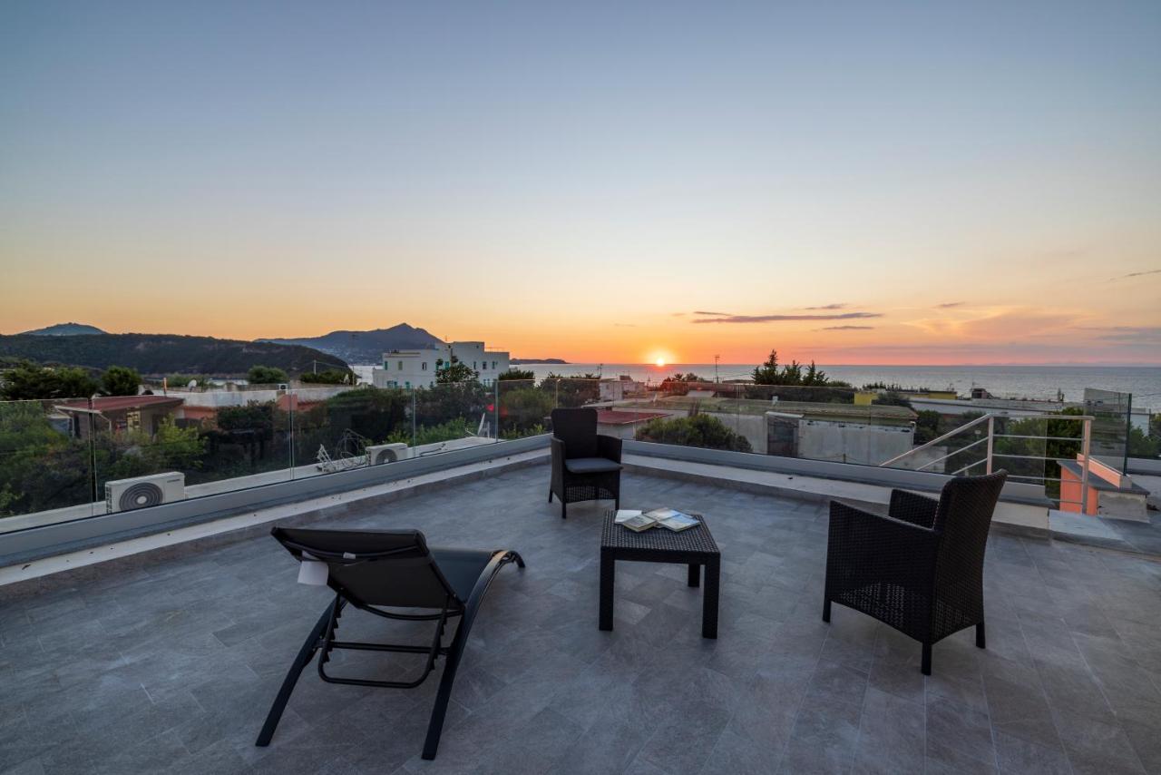 Le Rondinelle Rooms Procida Esterno foto