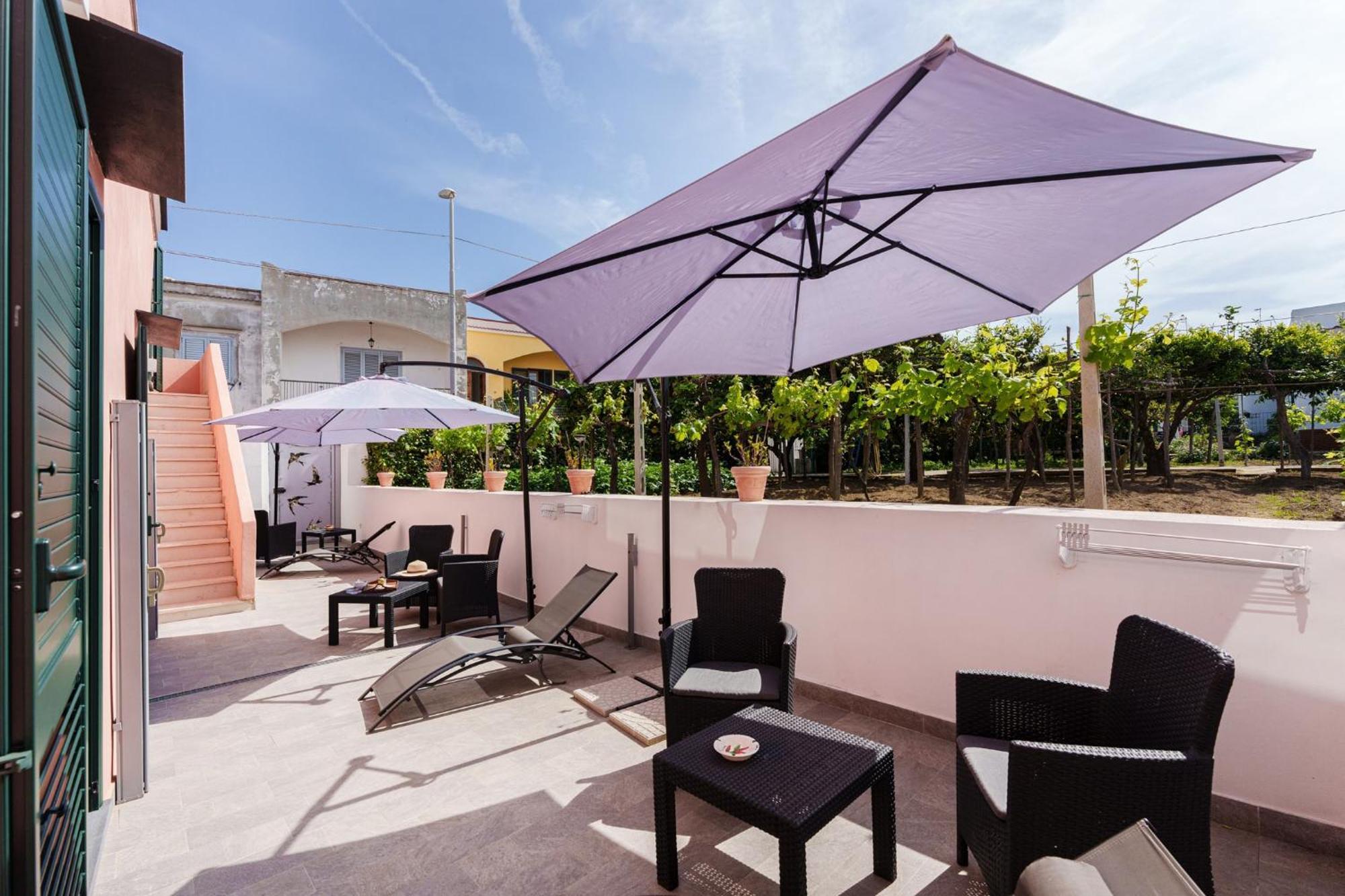 Le Rondinelle Rooms Procida Esterno foto