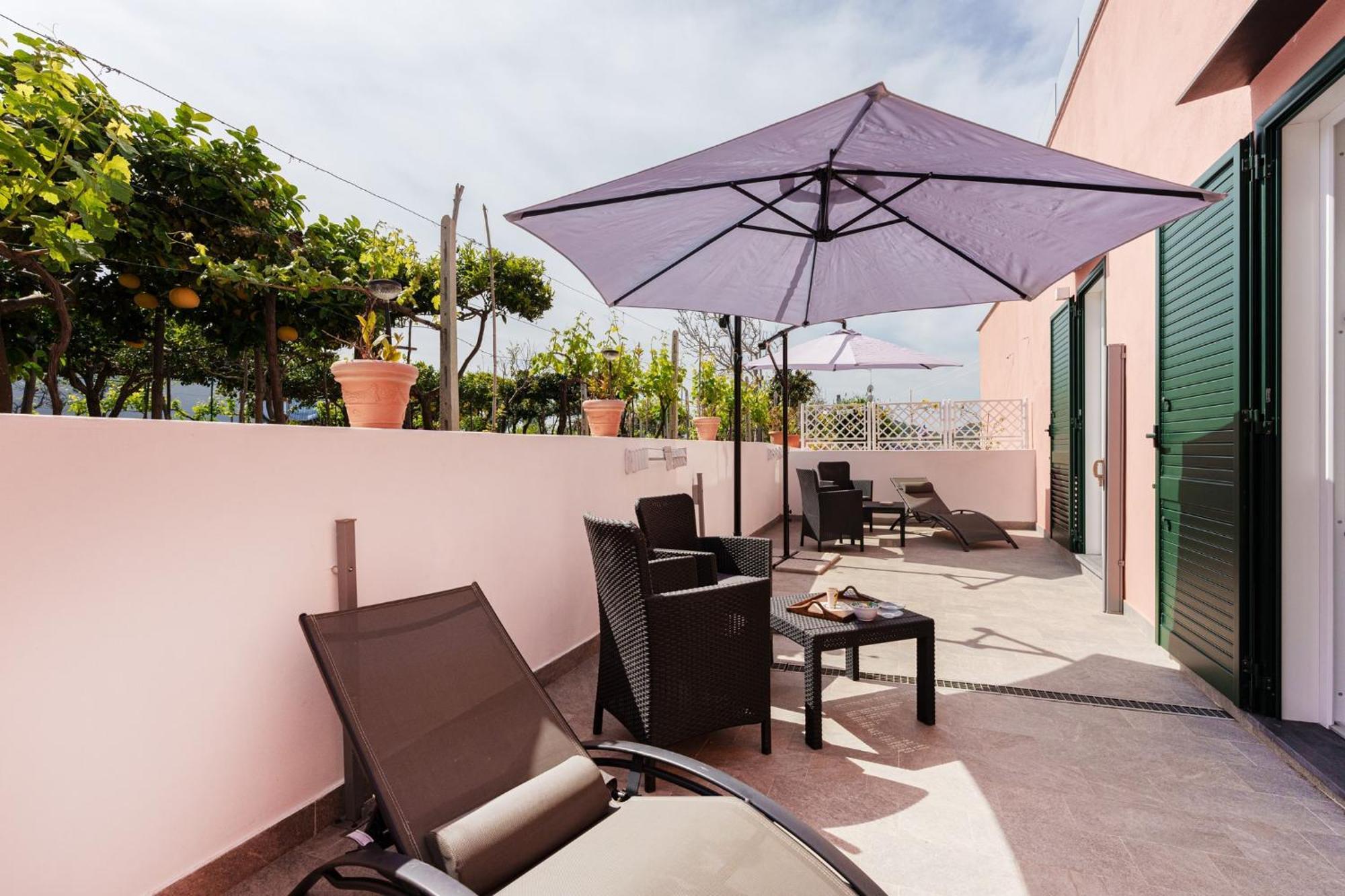 Le Rondinelle Rooms Procida Esterno foto