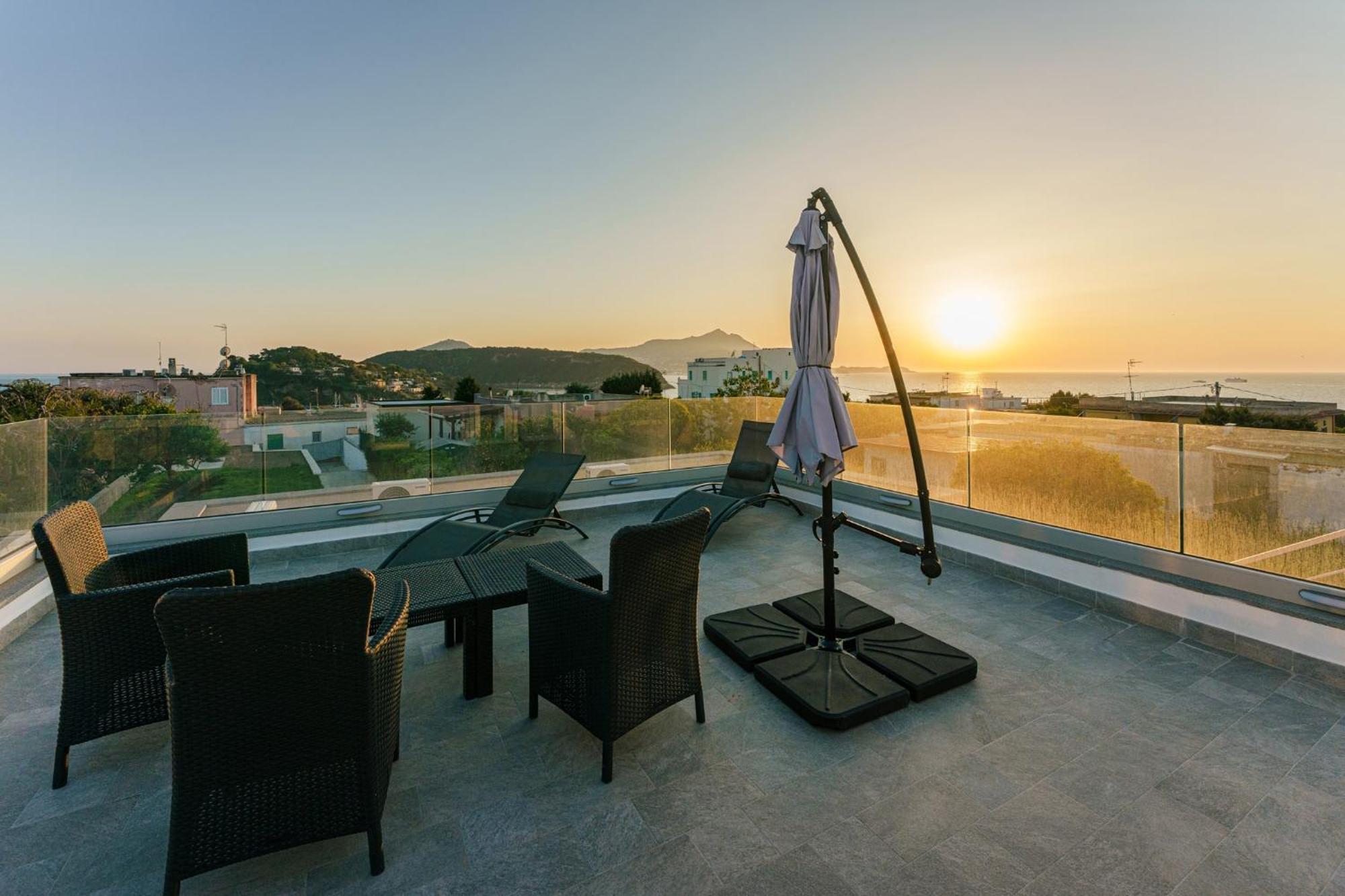 Le Rondinelle Rooms Procida Esterno foto