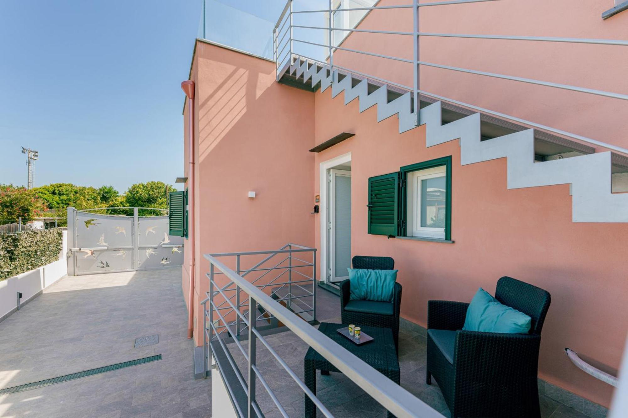 Le Rondinelle Rooms Procida Esterno foto