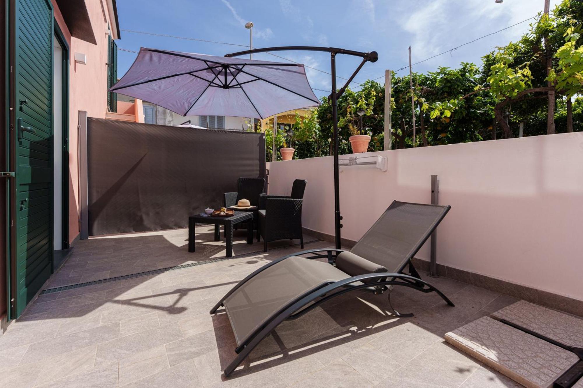 Le Rondinelle Rooms Procida Esterno foto